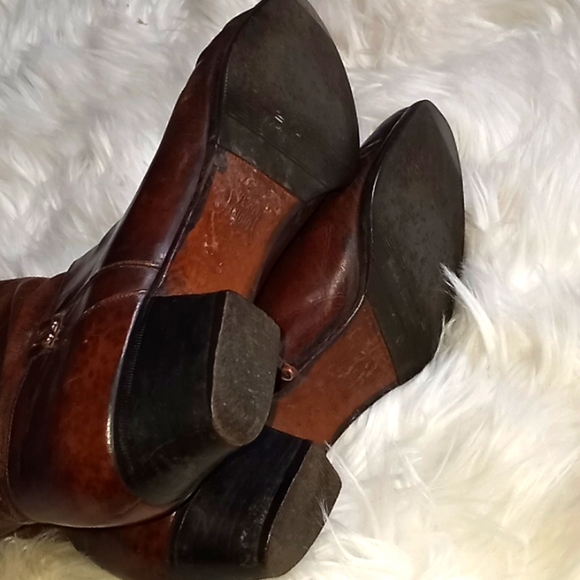 Salvatore Ferragamo sz 6B brow knee high inner zip boots. - Picture 9 of 14